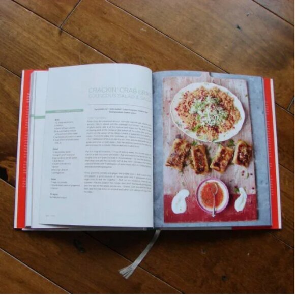 2 Jamie Oliver Cookbooks Jamie's 15 Minute Meals and Jamie's Food Revolution - Picture 5 of 16
